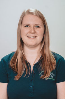 ueberuns_startseite_physio_saarland_Johanna_Theiss_wiebelskirchen_frosch
